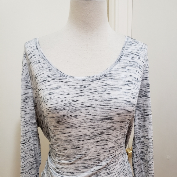 Very Wang Blouse - Picture 2 of 4